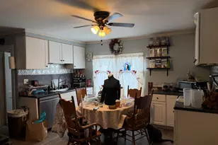 376 High St, Berlin, NH 03570 - Photo 5