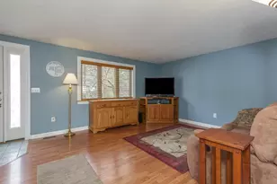 63 Eastmeadow Way, Manchester, NH 03109 - Photo 5