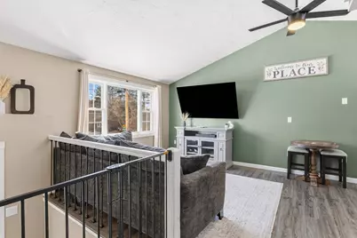 32 Syracuse Road, Nashua, NH 03064 - Photo 5