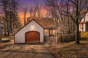 6 Duckford Cir, Nashua, NH 03063 - Photo 1