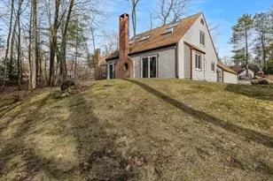 6 Duckford Cir, Nashua, NH 03063 - Photo 5