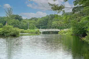 17 Bridge St, Pittsfield, NH 03263 - Photo 33