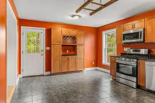 5 Sullivan Dr, Dover, NH 03820 - Photo 7