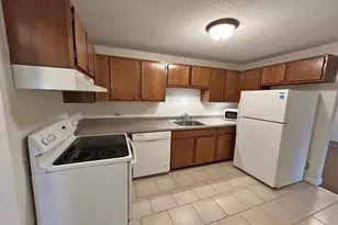 20 Wolf Rd, Lebanon, NH 03755 - Photo 5