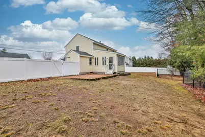 54 Vandora Drive, Manchester, NH 03103 - Photo 5