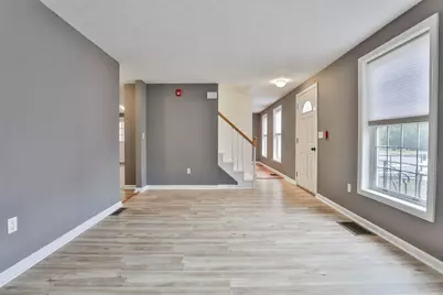 54 Vandora Drive, Manchester, NH 03103 - Photo 9