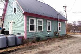 8 Oak Hill St, Haverhill, NH 03785 - Photo 5