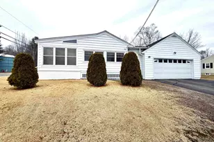 774 Hillside Ave, Berlin, NH 03570 - Photo 5