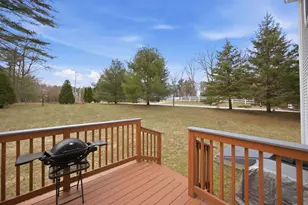 93 Trail Haven Dr, Londonderry, NH 03053 - Photo 7