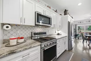 93 Trail Haven Dr, Londonderry, NH 03053 - Photo 9