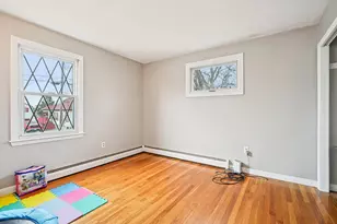 170 S Hall St, Manchester, NH 03103 - Photo 13