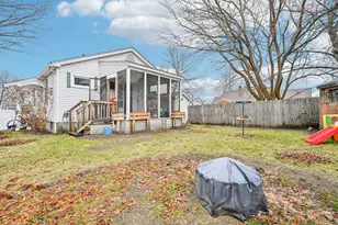 170 S Hall St, Manchester, NH 03103 - Photo 25