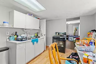 379 Manchester St, Manchester, NH 03103 - Photo 5