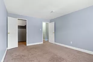 2 Silvestri Cir, Derry, NH 03038 - Photo 9