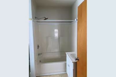 2 Arlington Street, Essex Junction, VT 05452 - Photo 21
