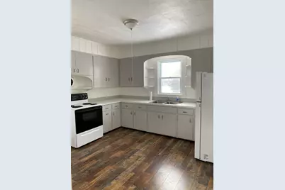 2 Arlington Street, Essex Junction, VT 05452 - Photo 27