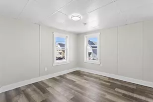 377-383 Manchester St, Manchester, NH 03103 - Photo 9