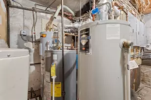 377-383 Manchester St, Manchester, NH 03103 - Photo 15