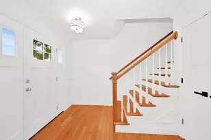 432 Mountain Rd, Concord, NH 03301 - Photo 3