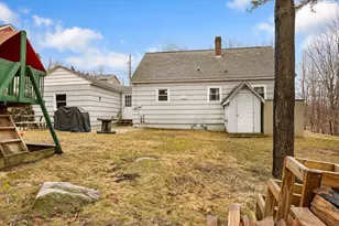41 Franklin St, Berlin, NH 03570 - Photo 7