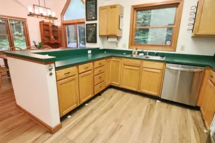16 Hillside Cir, Lincoln, NH 03251 - Photo 11