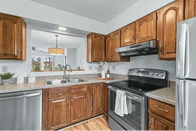 431 Westview Circle, Williston, VT 05495 - Photo 5