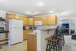 48 Mulberry St, Concord, NH 03301 - Photo 3