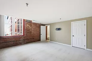 470 Silver St, Manchester, NH 03103 - Photo 19