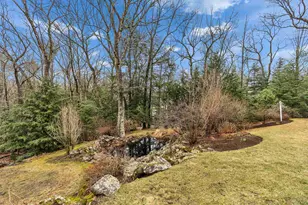 7 Village Woods Dr, Amherst, NH 03031 - Photo 37