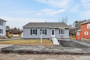 576 Hillside Ave, Berlin, NH 03570 - Photo 47