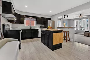 576 Hillside Ave, Berlin, NH 03570 - Photo 11