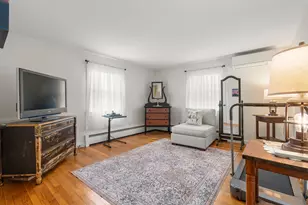 48 Main St, Atkinson, NH 03811 - Photo 17