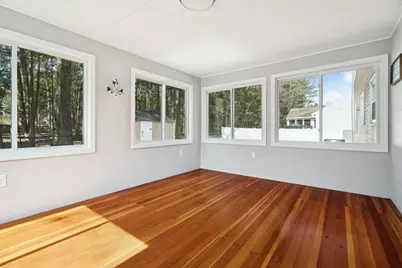 10 Hampton Drive, Nashua, NH 03063 - Photo 17