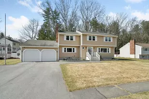 10 Hampton Dr, Nashua, NH 03063 - Photo 27