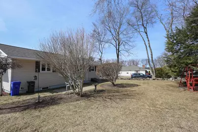 155 Woodbine Avenue, Manchester, NH 03109 - Photo 23