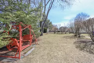 155 Woodbine Ave, Manchester, NH 03109 - Photo 5