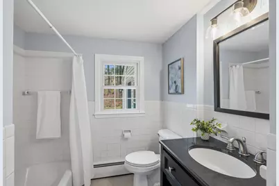 8 Oakdale Avenue, Nashua, NH 03062 - Photo 9