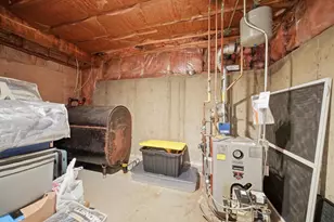 8 Lincoln Dr, Hooksett, NH 03106 - Photo 23