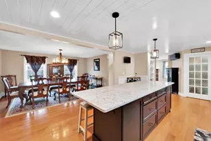 25 Riverview Cir, Litchfield, NH 03052 - Photo 7