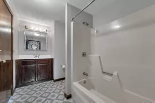 1 Stonegate Ln, Derry, NH 03038 - Photo 33