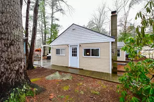 3 Hollywood Ave, Raymond, NH 03077 - Photo 1