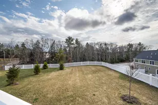 12 Summit Cir, Newmarket, NH 03857 - Photo 7