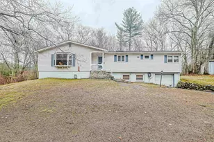 119 Belknap Rd, Hudson, NH 03051 - Photo 3