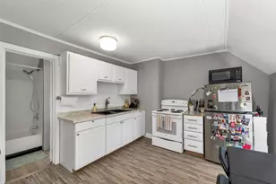 25 West St, Lebanon, NH 03766 - Photo 13