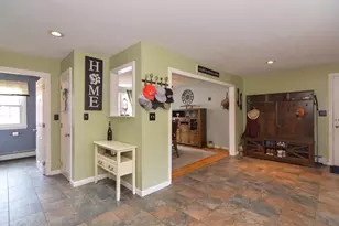 40 Barkland Dr, Derry, NH 03038 - Photo 5