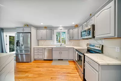 8 Stonewall Way, Newmarket, NH 03857 - Photo 15