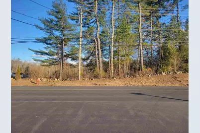 42A Chester Road, Raymond, NH 03077 - Photo 3