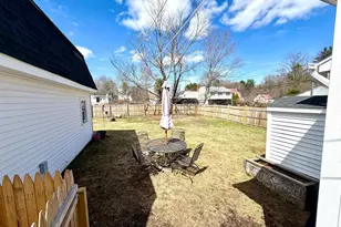 12 Lawn Ave, Rochester, NH 03867 - Photo 23