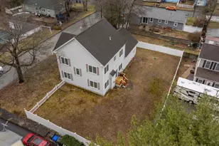 69 Patterson St, Manchester, NH 03102 - Photo 9