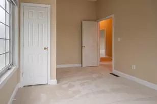 69 Patterson St, Manchester, NH 03102 - Photo 35